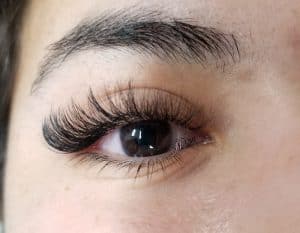 Volume eyelash extensions